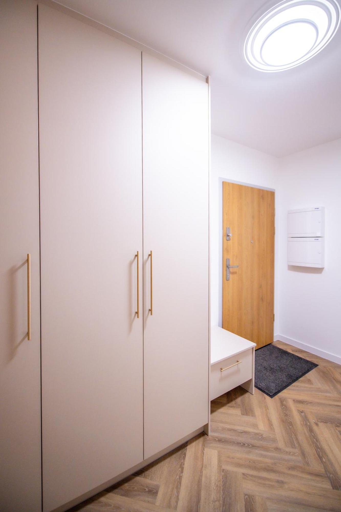 Apartament Mikolowska Z Balkonem Gliwice Kültér fotó
